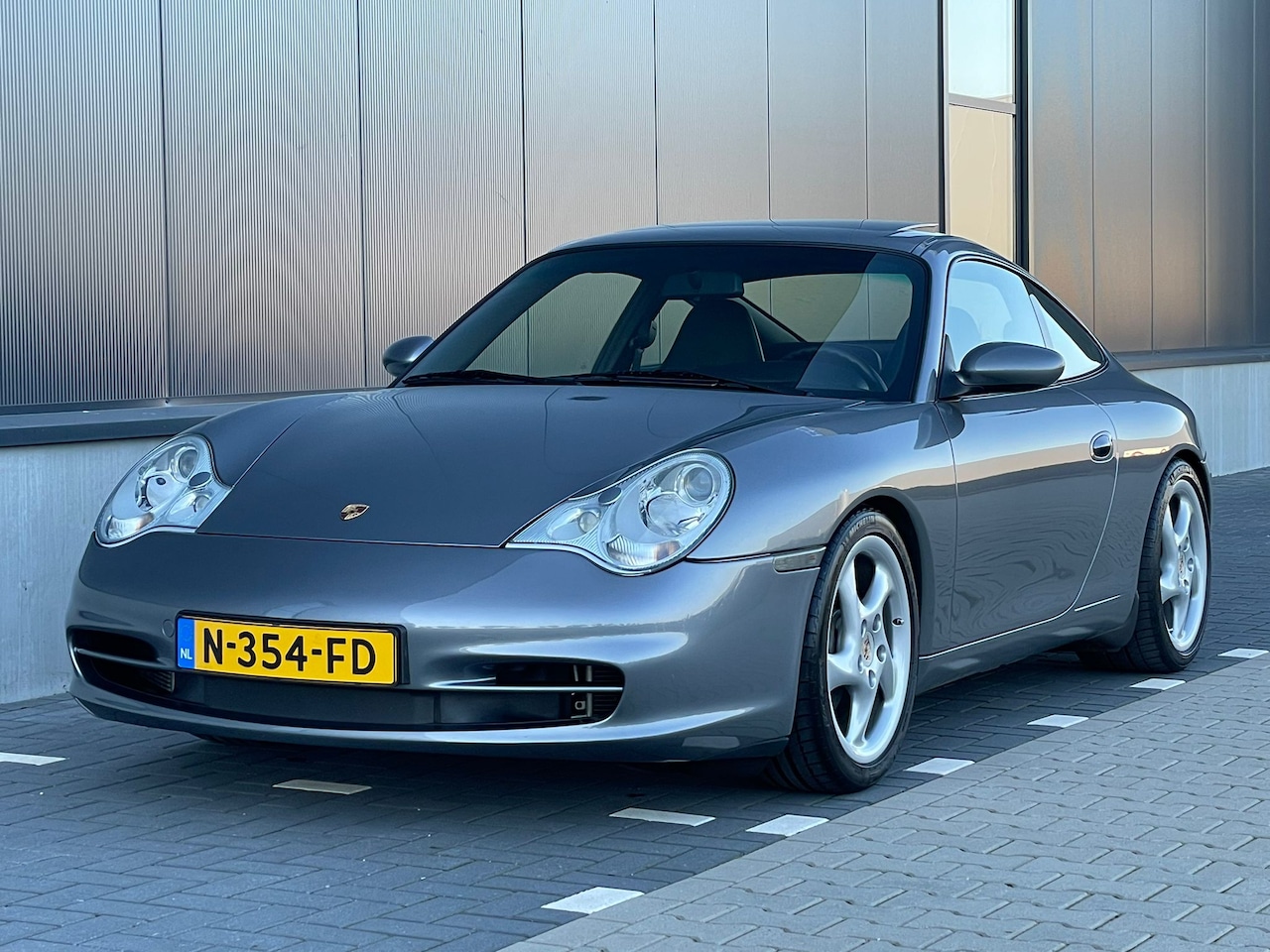 Porsche 911 - 3.6 Coupé Carrera - AutoWereld.nl