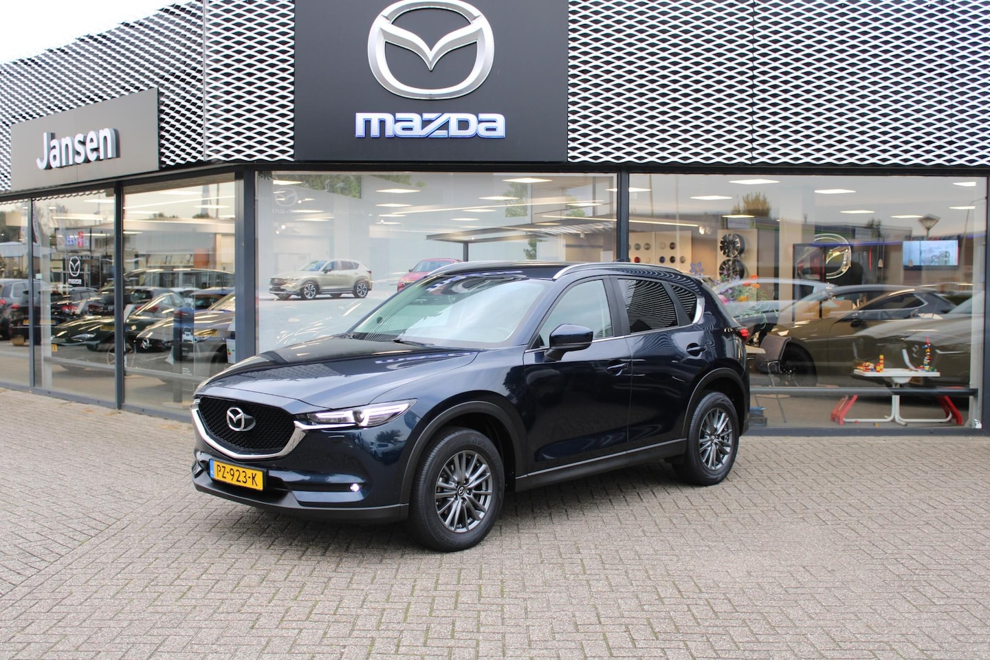 Mazda CX-5 - 2.0 SkyActiv-G 165 Skylease GT 2.0 SkyActiv-G 165 Skylease GT , Trekhaak, Leder, Bose, Navi, Clima, Cruise, PDC, LMV 17 I - AutoWereld.nl