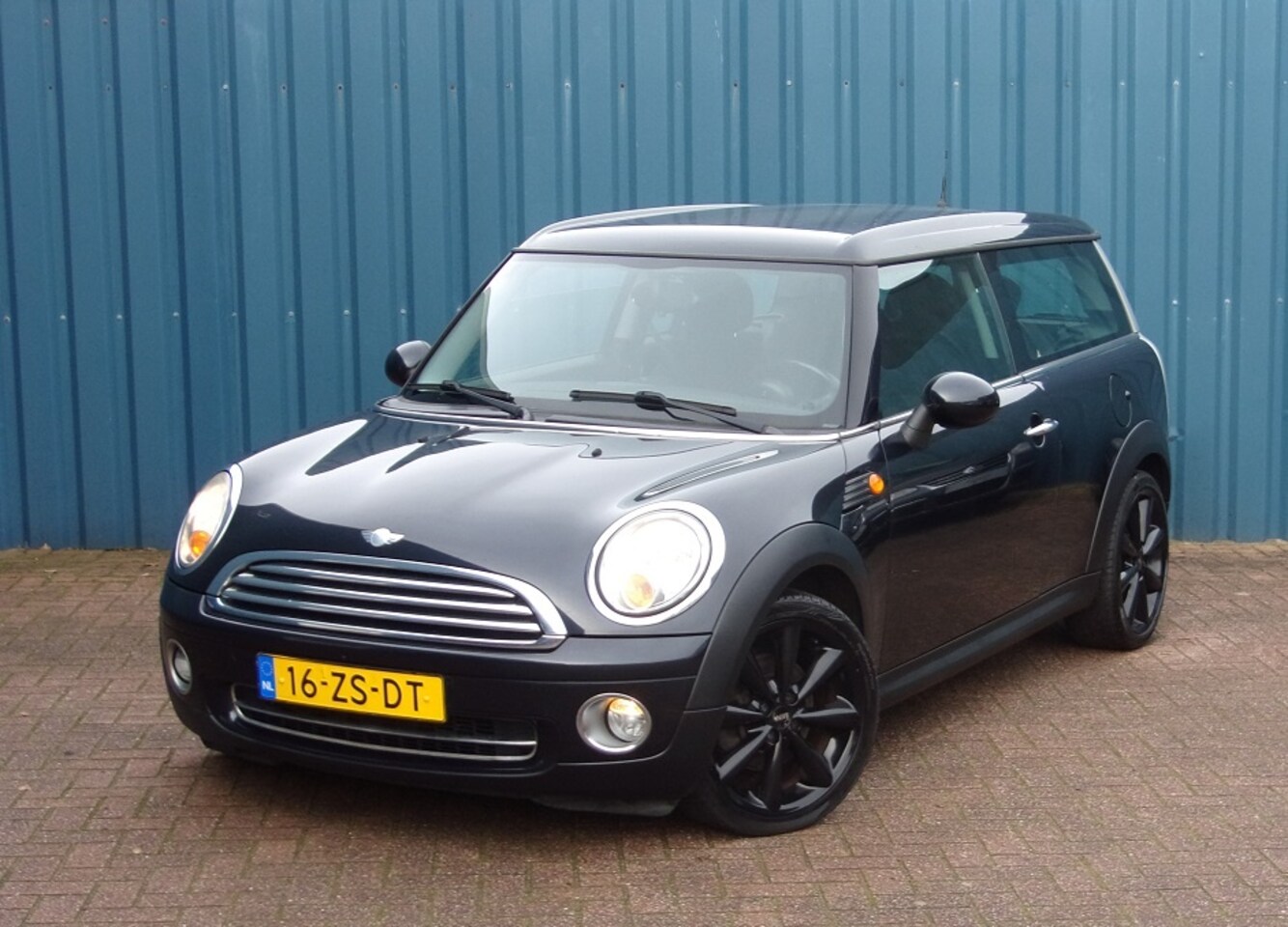 MINI Clubman - Mini 1.6 Cooper Chili | NL auto | Airco | 17 inch velgen - AutoWereld.nl