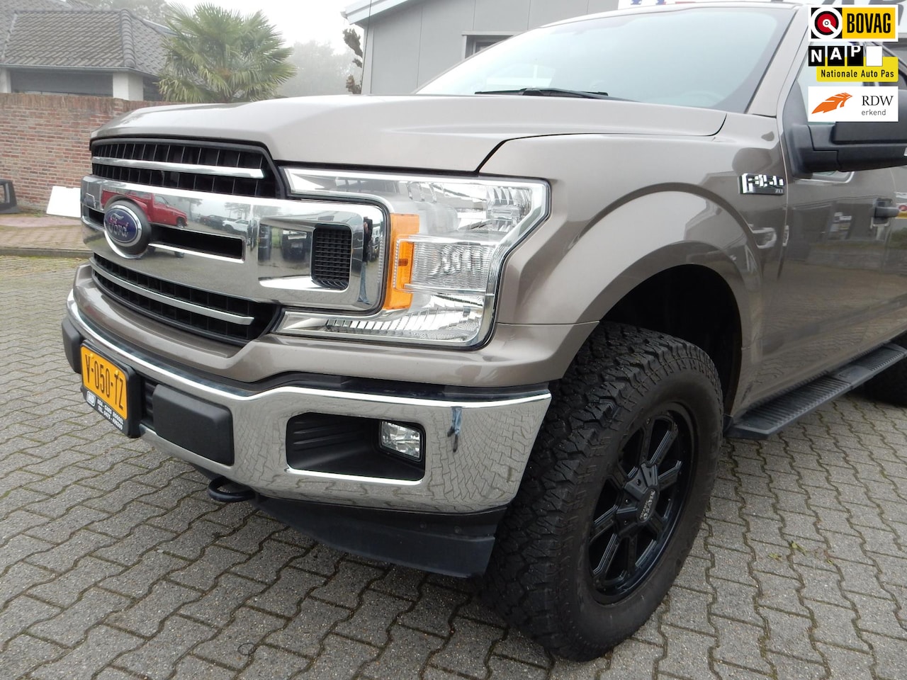 Ford F150 - USA 2019 XLT 5.0Ltr V8 FX4 Crew cab - AutoWereld.nl