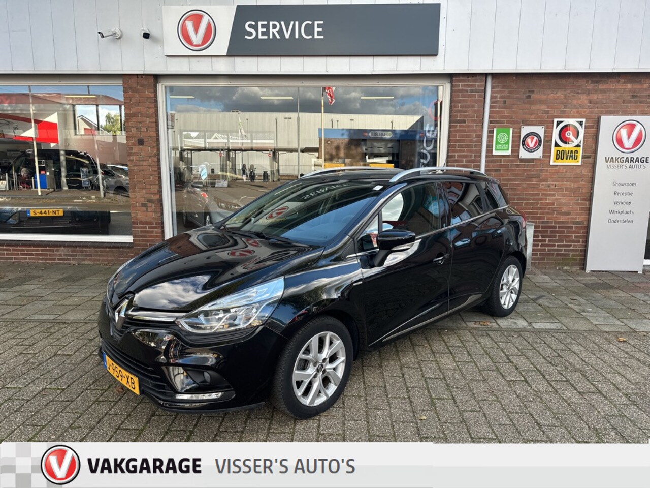 Renault Clio Estate - 0.9 TCe Limited | lichtmetalen wielen | navigatie | cruise control | - AutoWereld.nl