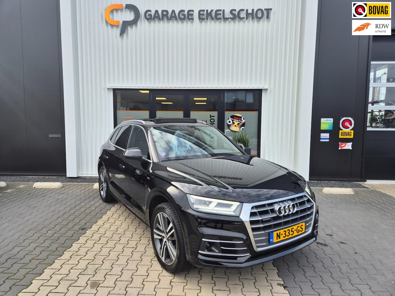 Audi Q5 - 2.0 TFSI quattro Sport S Line Black Edition 2.0 TFSI quattro Sport S Line Black Edition - AutoWereld.nl