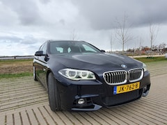 BMW 5-serie Touring - 535xd High Executive High Executive M-pakket. vierwielaandrijving. head up display.