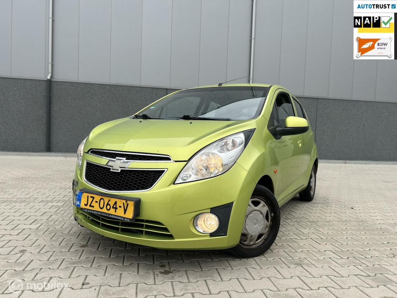 Chevrolet Spark - 1.0 16V LE/JAAR APK/AIRCO/ - AutoWereld.nl