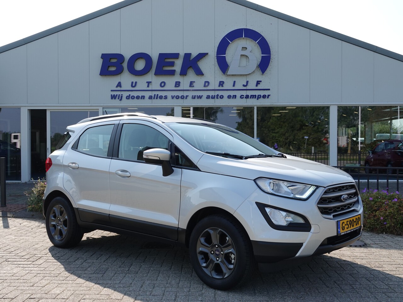 Ford EcoSport - 1.0 EcoBoost 125PK Trend Ultimate TREKHAAK | NAVI | AIRCO | CRUISE - AutoWereld.nl