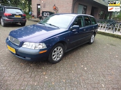 Volvo V40 - 1.8