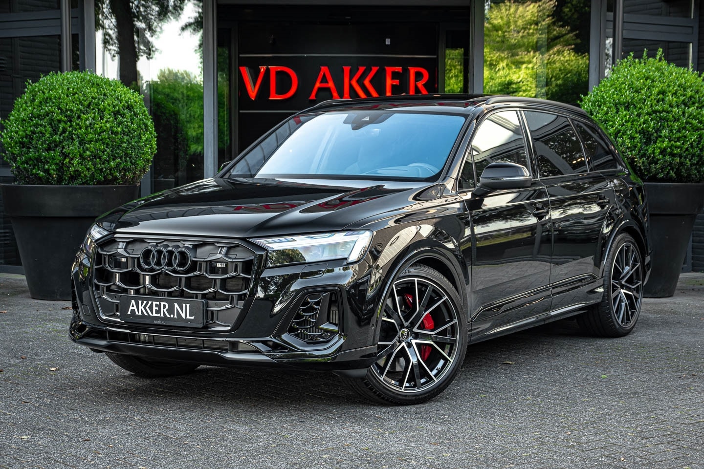 Audi Q7 - 60 TFSI e QUATTRO 4WSTURING+MASSAGE+HEADUP+ONDERSTELPAKKET - AutoWereld.nl