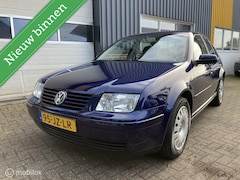 Volkswagen Bora - 2.0 Comfortline NETTE AUTO TREKHAAK