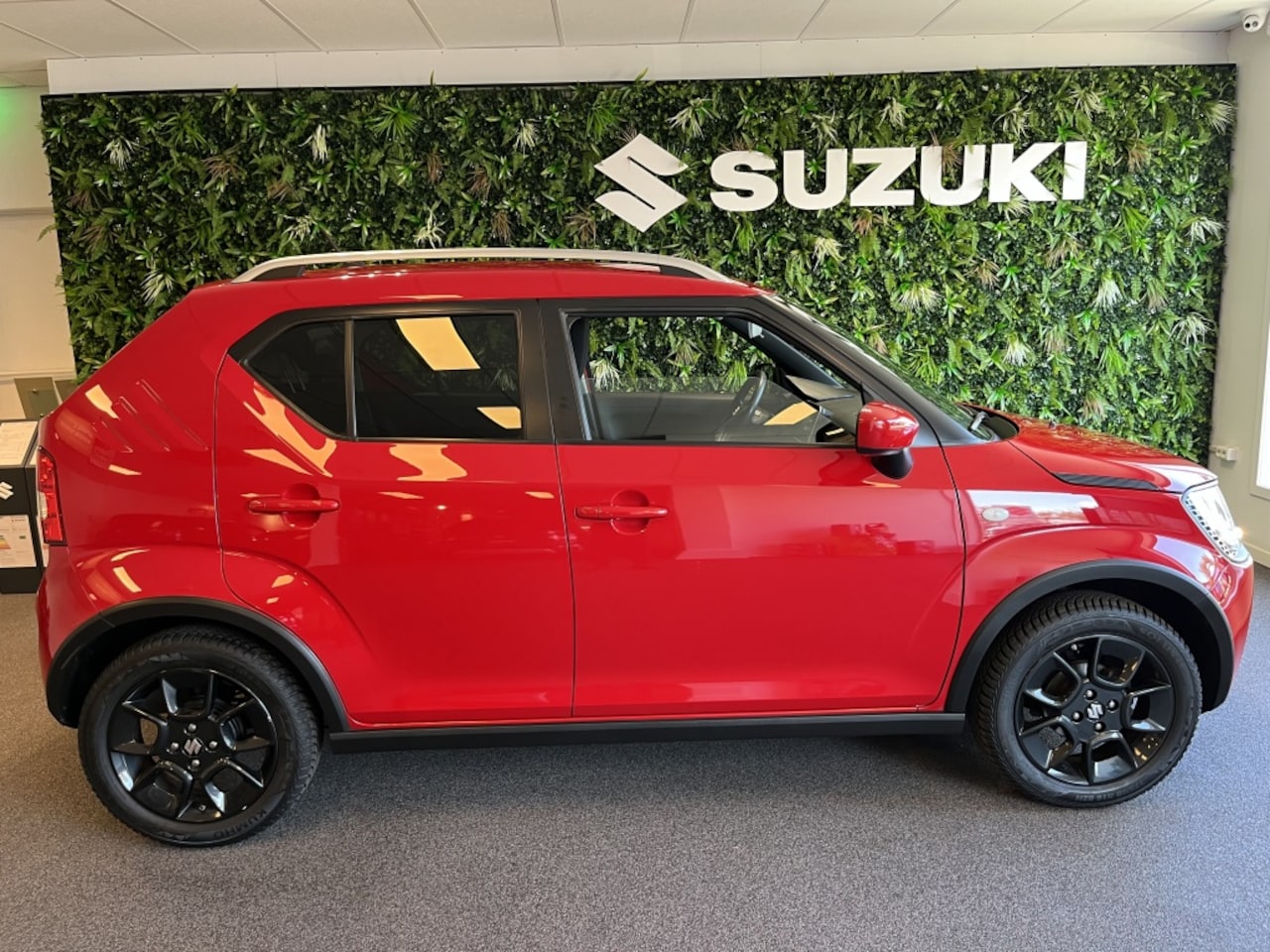 Suzuki Ignis - 1.2 Select Airco LMV Apple carplay DAB+ Audio - AutoWereld.nl