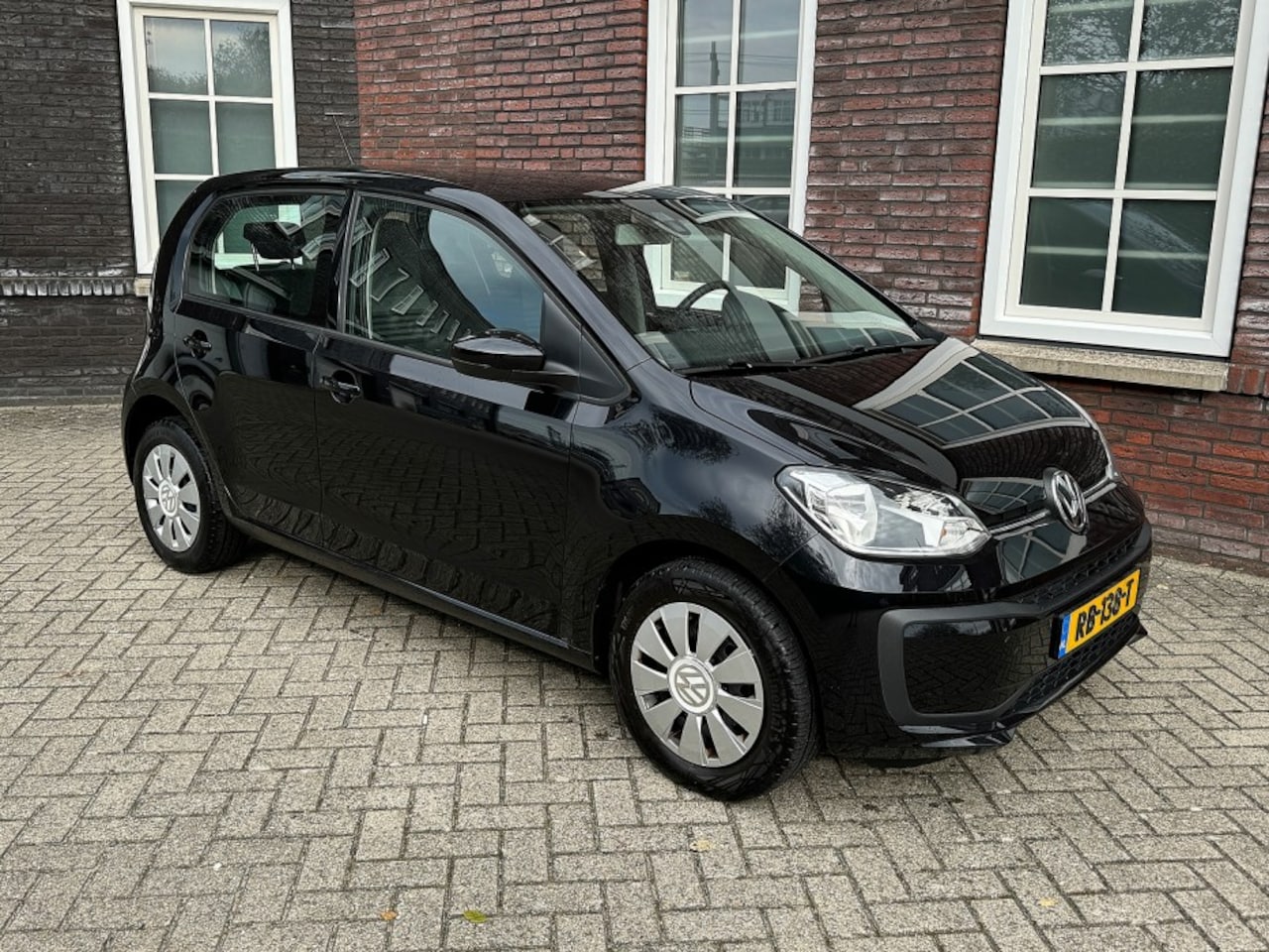 Volkswagen Up! - 1.0 BMT move up! 1.0 BMT move up! - AutoWereld.nl