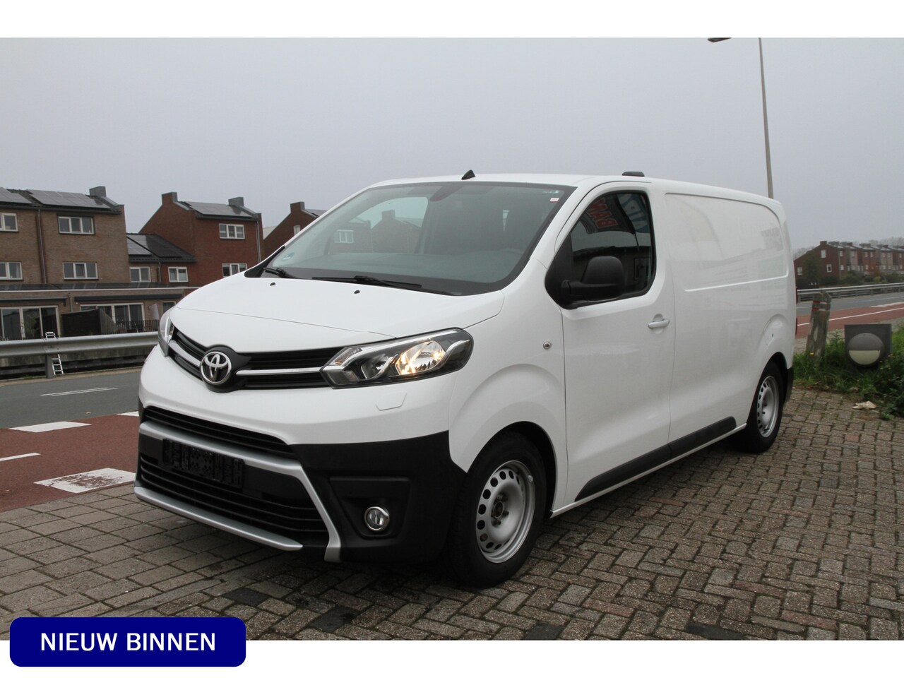 Toyota ProAce Worker - 1.6 D-4D Cool Comfort 1.6 D-4D Cool Comfort - AutoWereld.nl