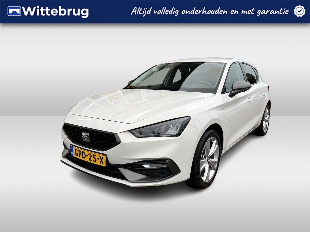 Seat Leon - 1.4 TSI eHybrid PHEV FR / AUTOMAAT/ PARK. SENSOREN/ LED/ CRUISE/ STOEL EN STUUR VERWARM./ - AutoWereld.nl