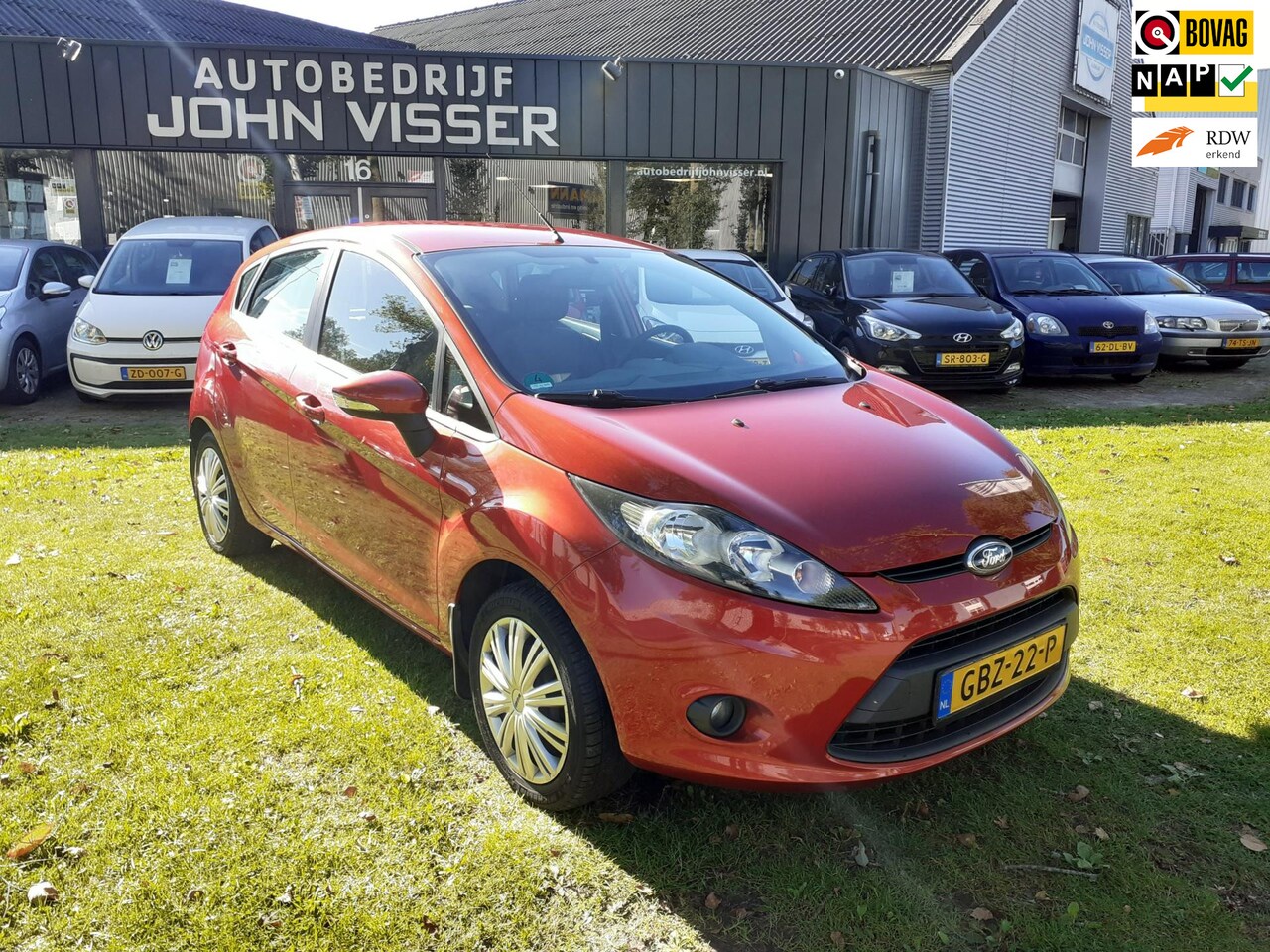 Ford Fiesta - 1.25 Limited *airco*trekhaak*5 drs* WEINIG KM*mooie auto* - AutoWereld.nl