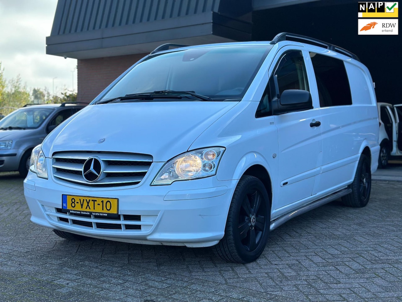 Mercedes-Benz Vito - 116 CDI 320 Lang Dubb. Cabine Luxe BTW AUTOMAAT, 190PK, AIRCO, TREKHAAK!! - AutoWereld.nl