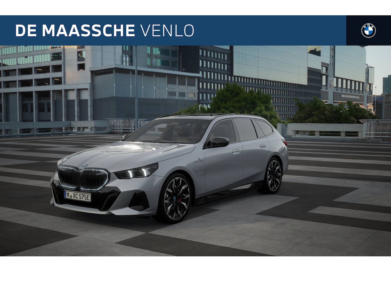 BMW 5-serie Touring - 530e High Executive M Sport Automaat / Panoramadak / Trekhaak / Bowers & Wilkins / Stoelve - AutoWereld.nl