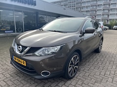 Nissan Qashqai - 1.2 Tekna Automaat Navi Cruise Pdc Lmv Klima Acamera Panodak Nap verwarmde voorruit