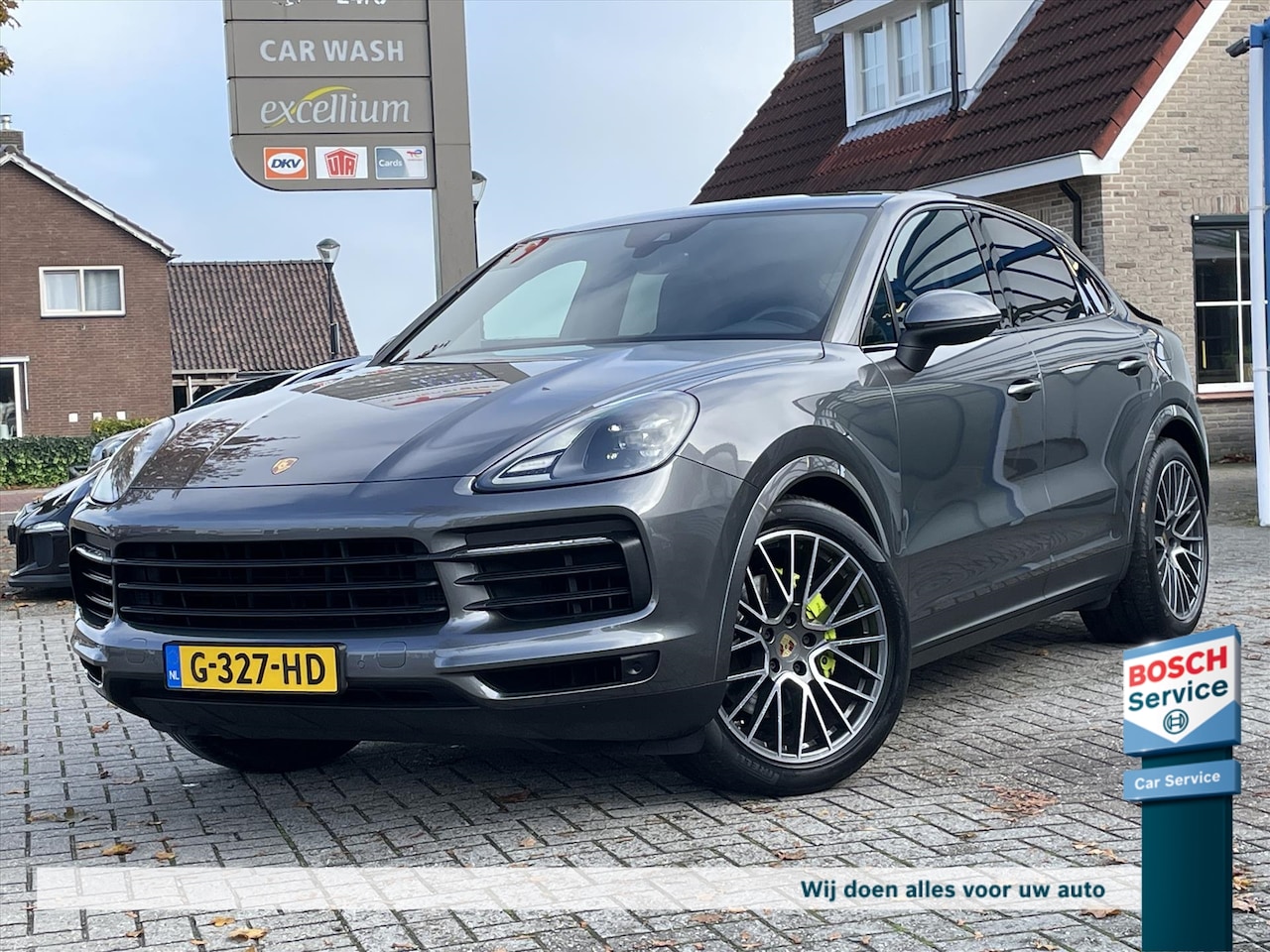 Porsche Cayenne Coupé - 3.0 V6 462PK E-Hybrid / Pano / Nl auto / Bose / Keyless / Camera / Leder / Memory / Navi / - AutoWereld.nl