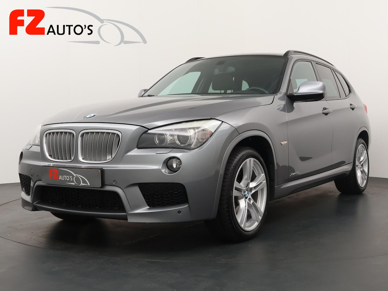 BMW X1 - xDrive28i Trekhaak|navigatie|Airco|schuifkanteldak - AutoWereld.nl