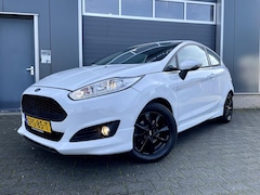 Ford Fiesta - 1.0 ST Line *125PK*ECC*BLACK&WHITE*STOELVERW*SPORT