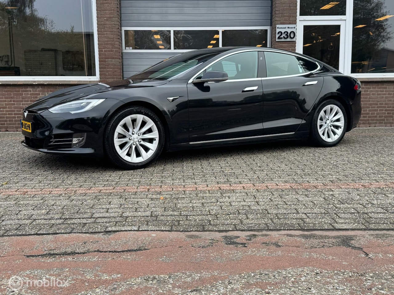 Tesla Model S - 75 Base AUT LEDER/CAMERA/AIRCO/LED - AutoWereld.nl