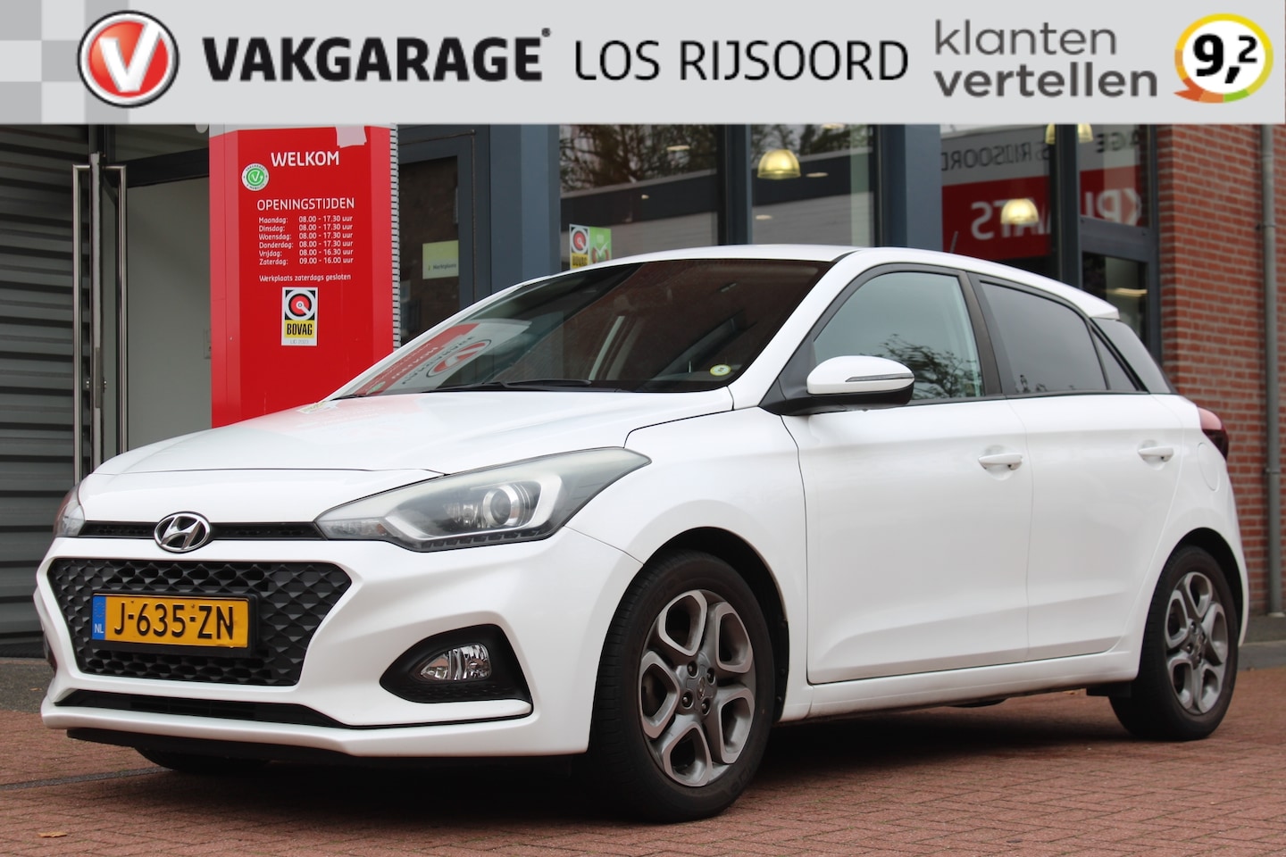 Hyundai i20 - 1.0 T-GDI *Premium* | Carplay | Navigatie | Cruise-Control | A/C | - AutoWereld.nl