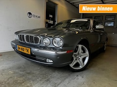 Jaguar XJ - 4.2 V8 Super 396 pk zeer nette auto NAP APK 11-2025 YOUNGTIMER