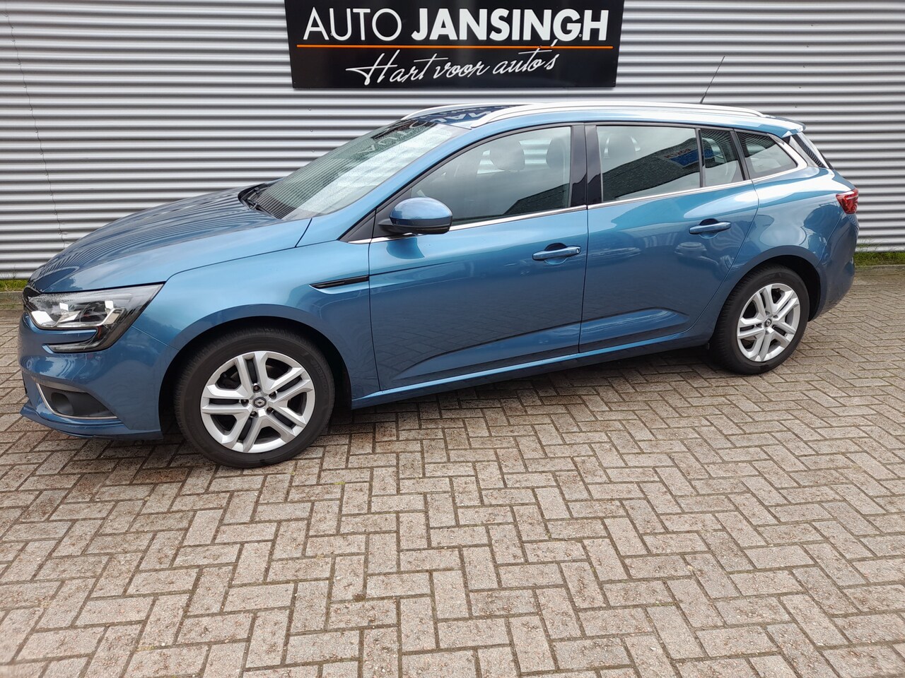 Renault Mégane Estate - 1.2 TCe Zen met 1700 kg trekgewicht!! | Clima | Cruise control | Navigatie | LM Velgen | L - AutoWereld.nl