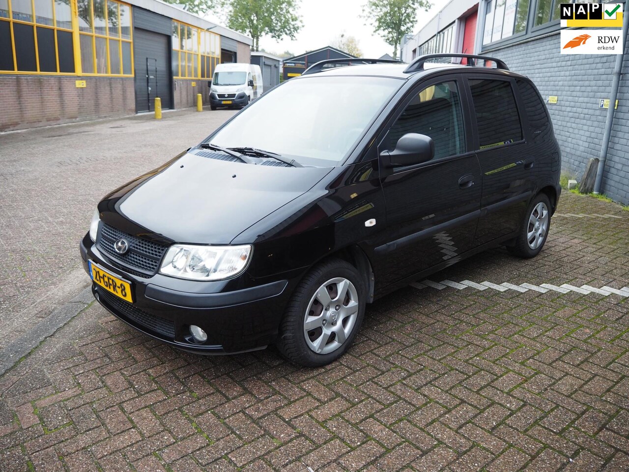 Hyundai Matrix - 1.6i Active Joy PDC, 4 seizoenbanden. - AutoWereld.nl