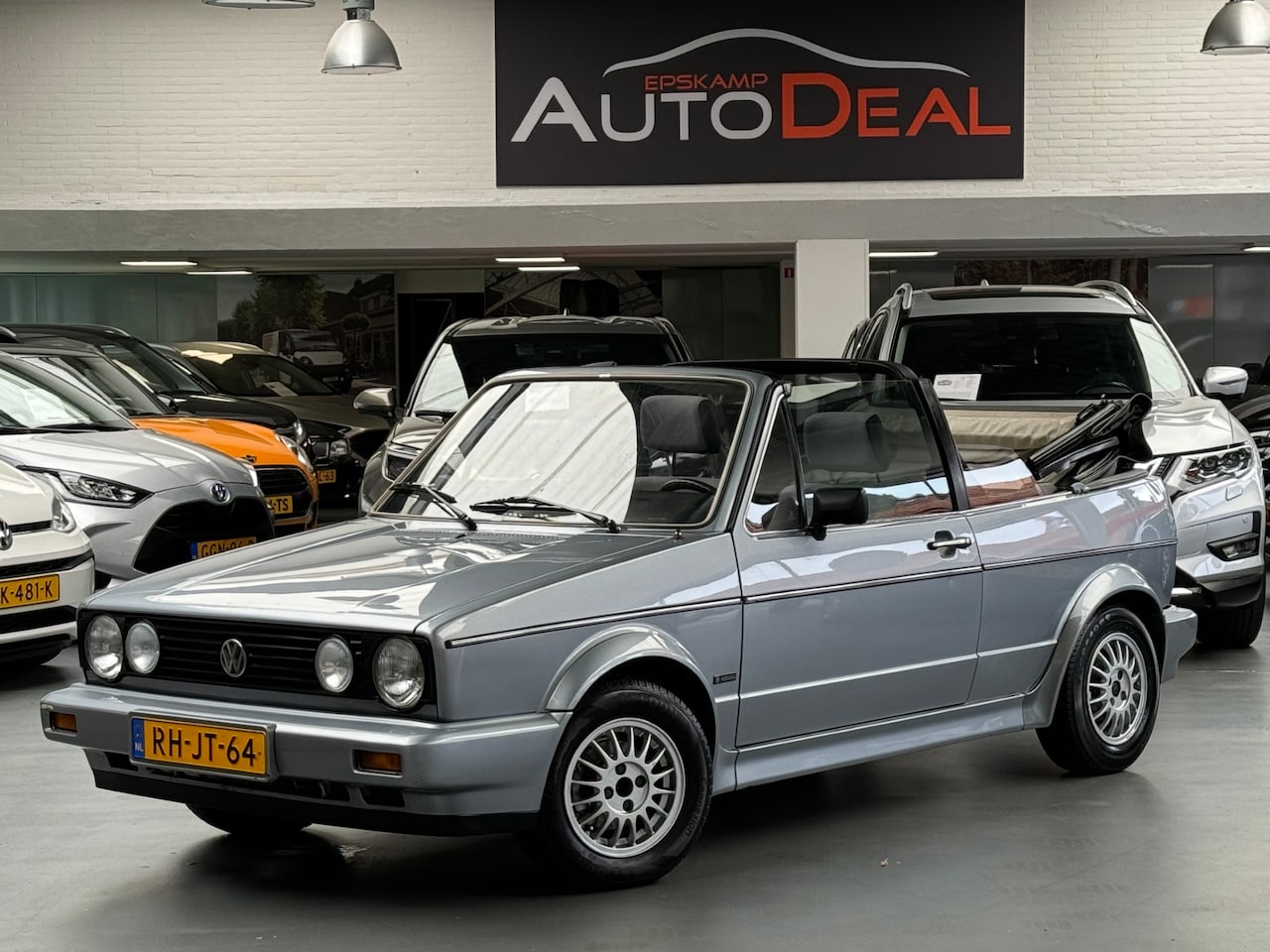 Volkswagen Golf Cabriolet - 1.6 GLS 1.6 GLS - AutoWereld.nl