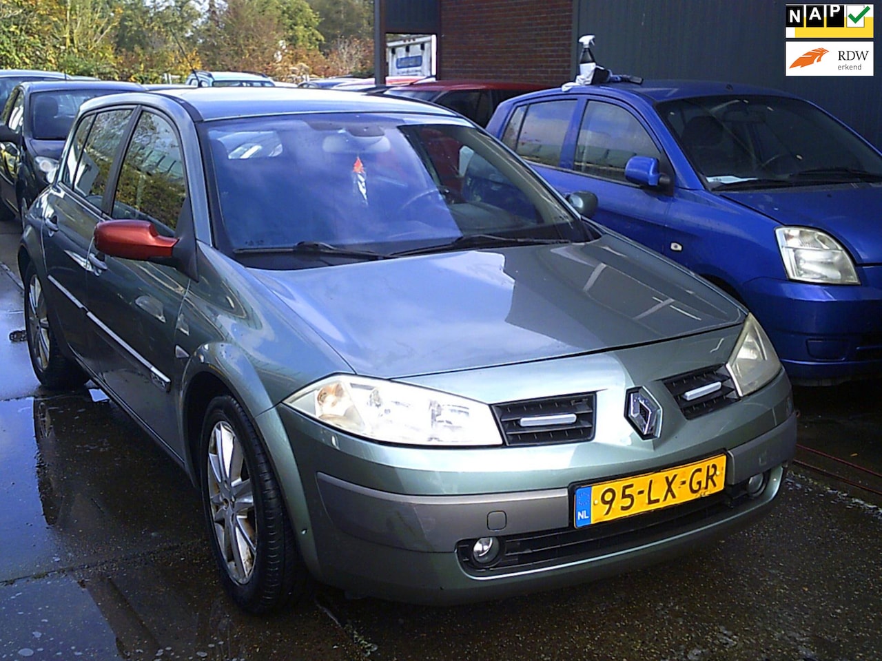 Renault Mégane - 2.0-16V Dynamique Luxe automaat - AutoWereld.nl