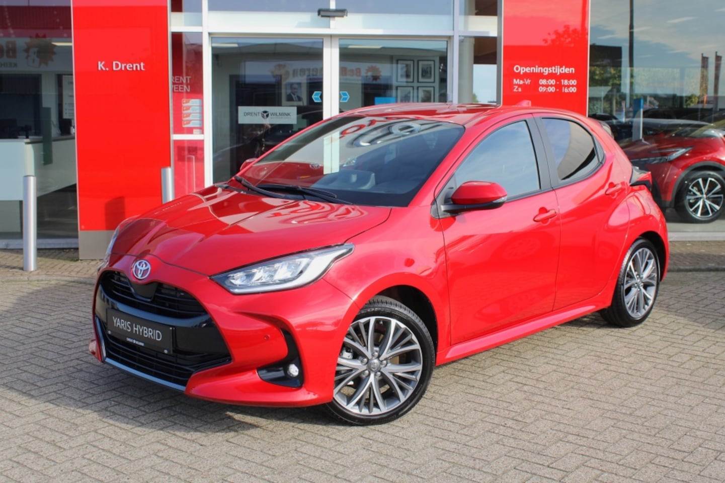 Toyota Yaris - 1.5 Hybrid 130 Executive | Navi | JBL | Head Up Display | Sensor - AutoWereld.nl