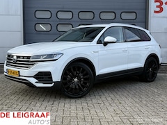 Volkswagen Touareg - 3.0 TDI grijs kenteken [ Leer, Navi, Lucht, Trekh, 22"]