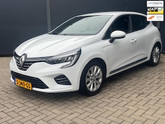 Renault Clio - 1.6 E-Tech Hybrid 140 Zen / Groot Navi / Camera