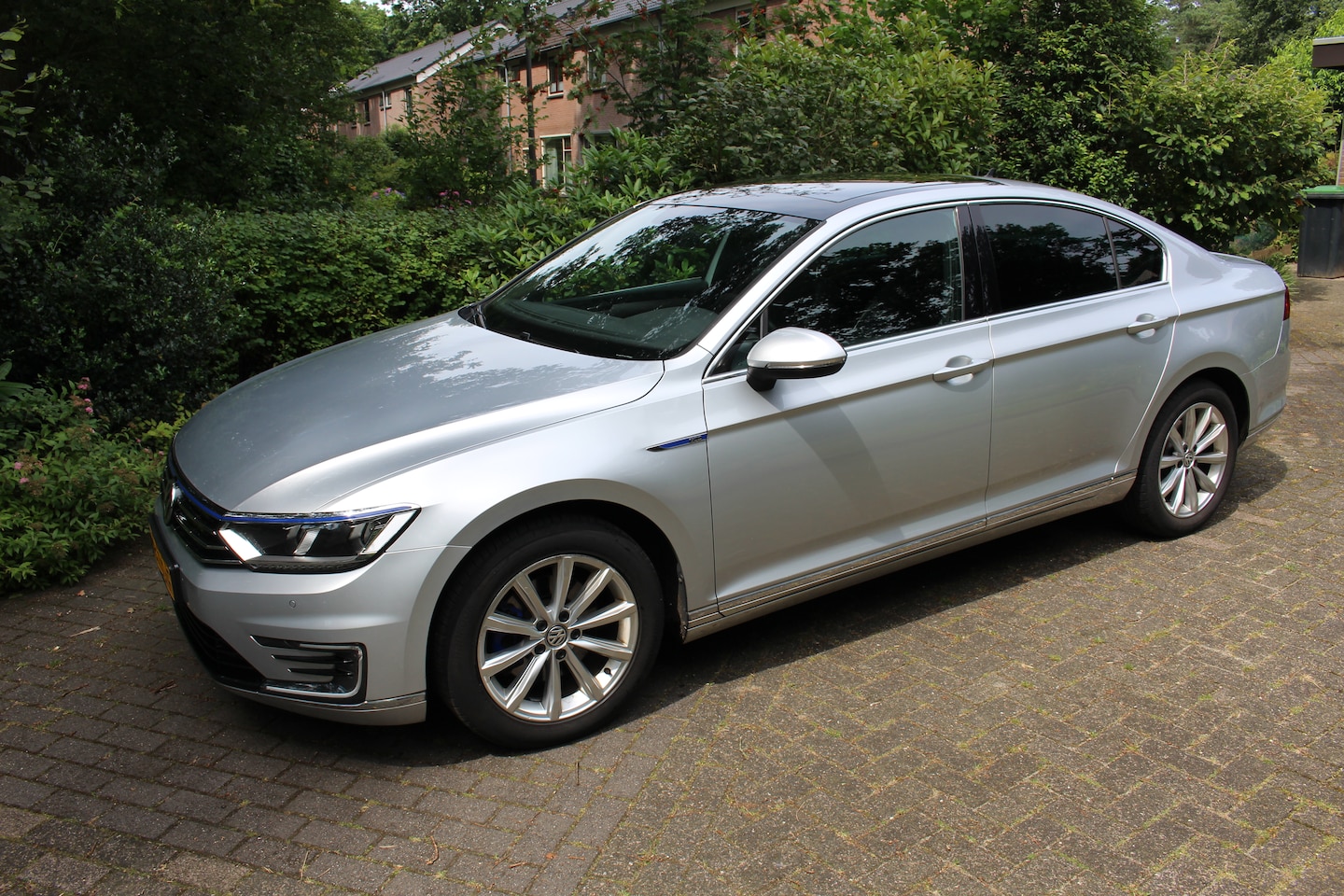 Volkswagen Passat - 1.4 TSI GTE Highline - AutoWereld.nl