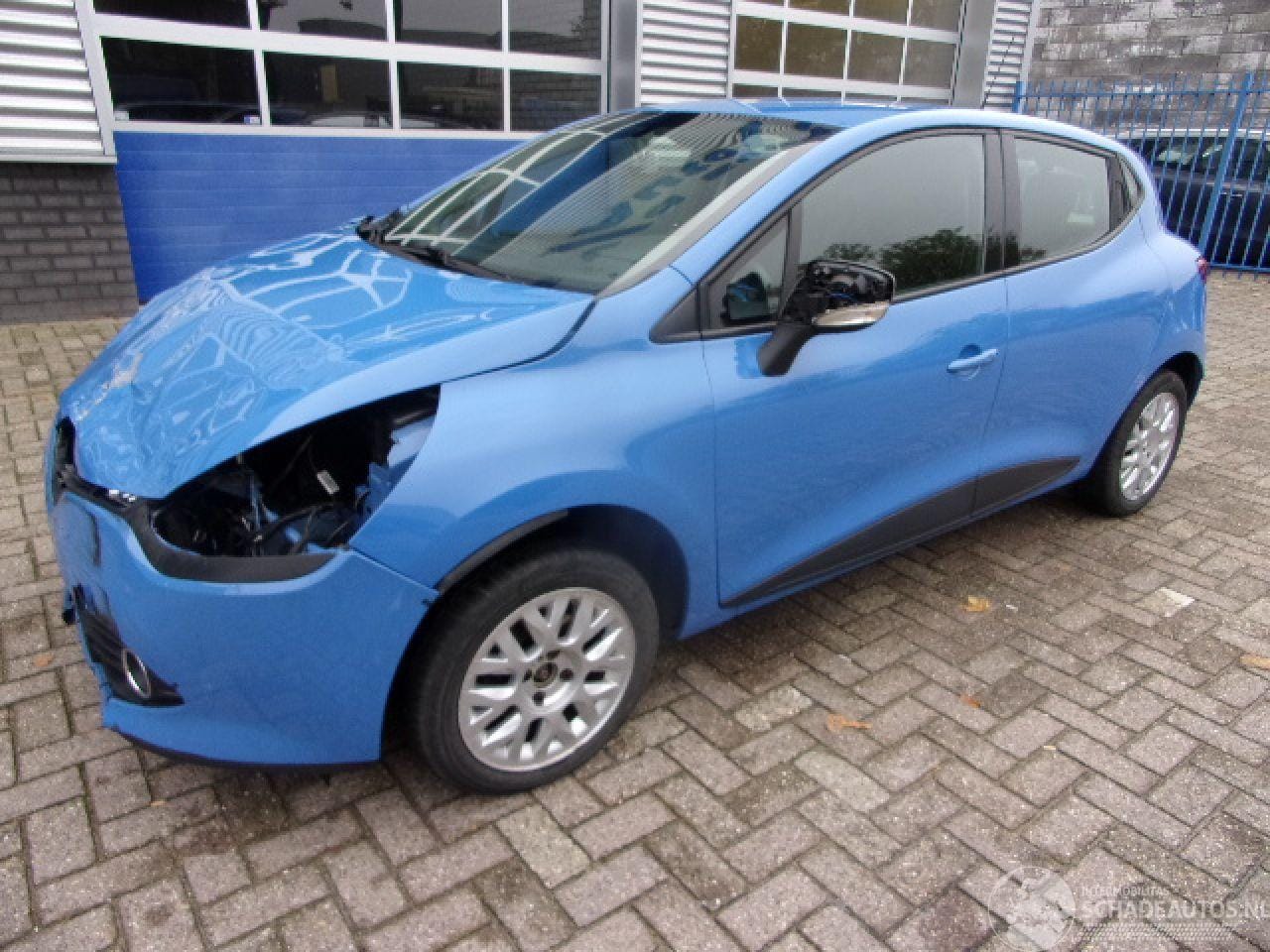 Renault Clio - 1.5 DCI - AutoWereld.nl