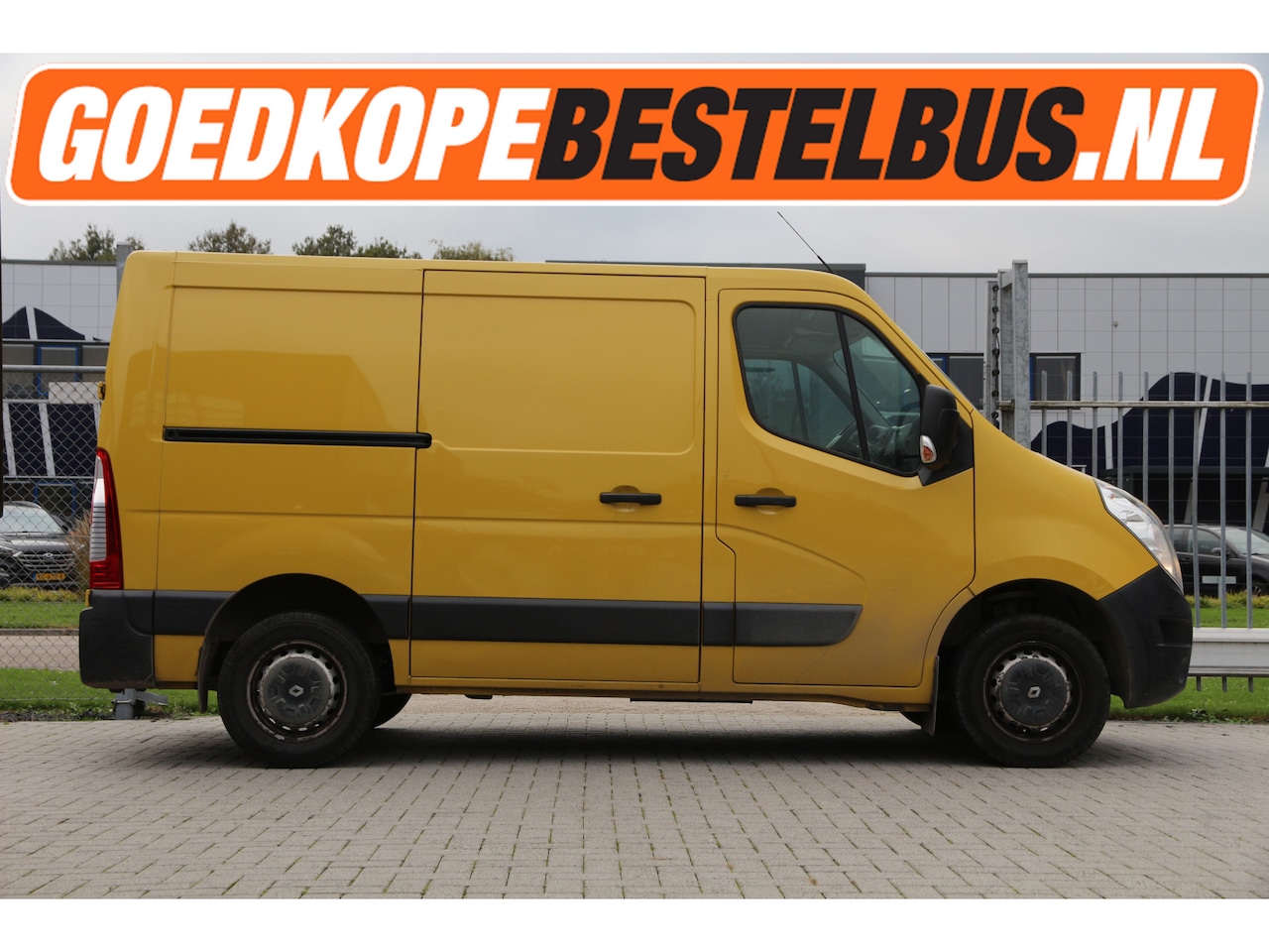 Renault Master - 2.3 DCI 100 * 2x Schuifdeur * Trekhaak.. - AutoWereld.nl