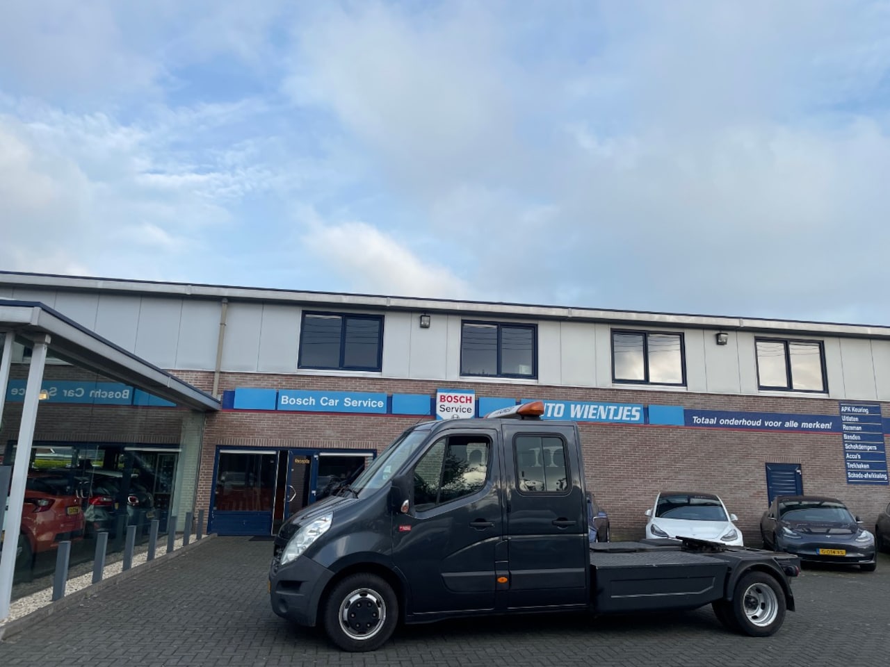 Renault Master - 2.3 dCi 120kw | DubCab | Airco | BE Trekker - AutoWereld.nl