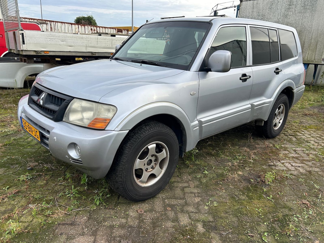 Mitsubishi Pajero - 3.2 Di-D GLX LB Panel Van / 4 x 4 - AutoWereld.nl