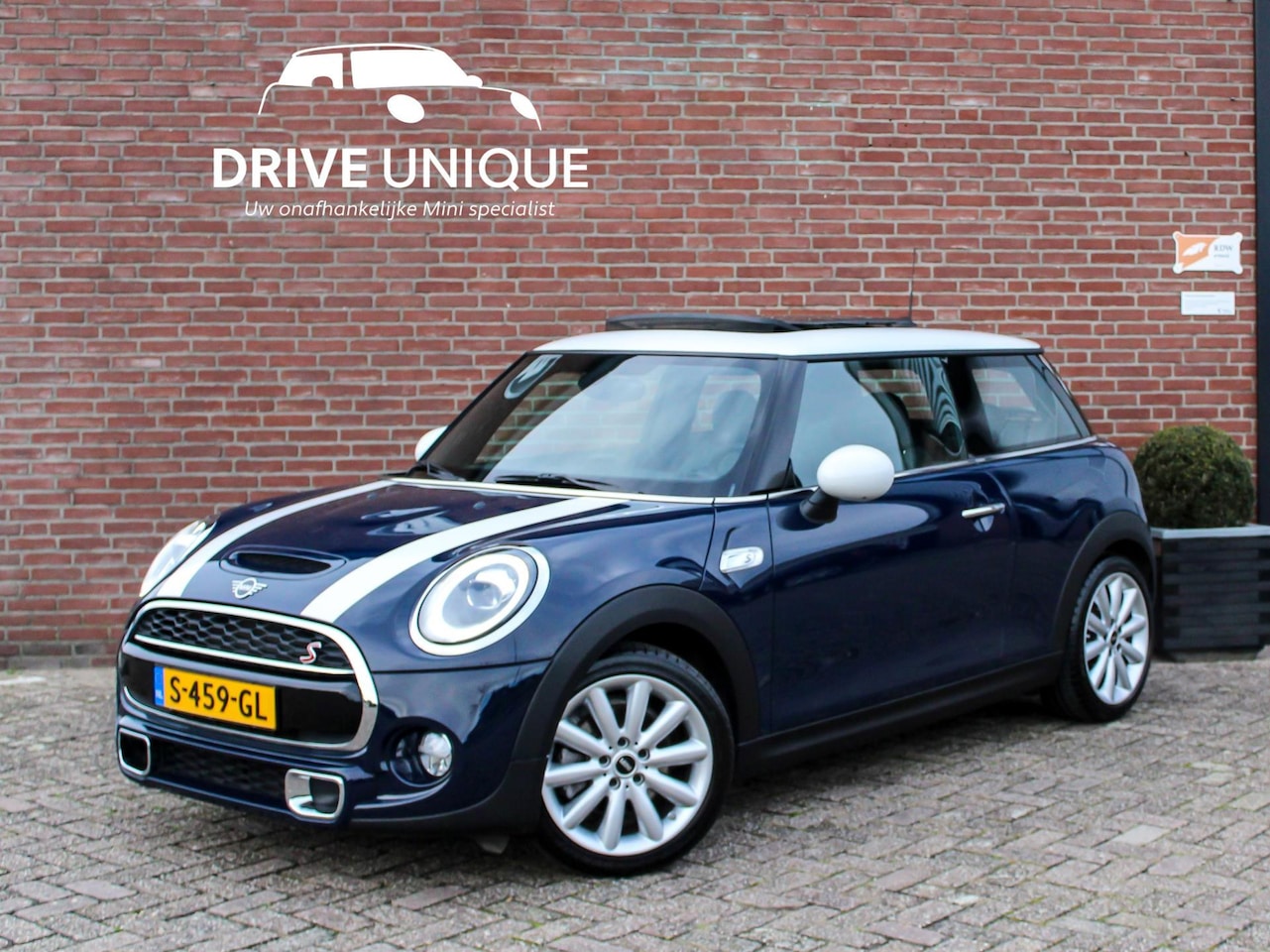 MINI Cooper S - Mini 2.0 Chili Panorama, Union-jack LED Achter, Parkeersensoren, LED, Sportstoelen, Cruise - AutoWereld.nl