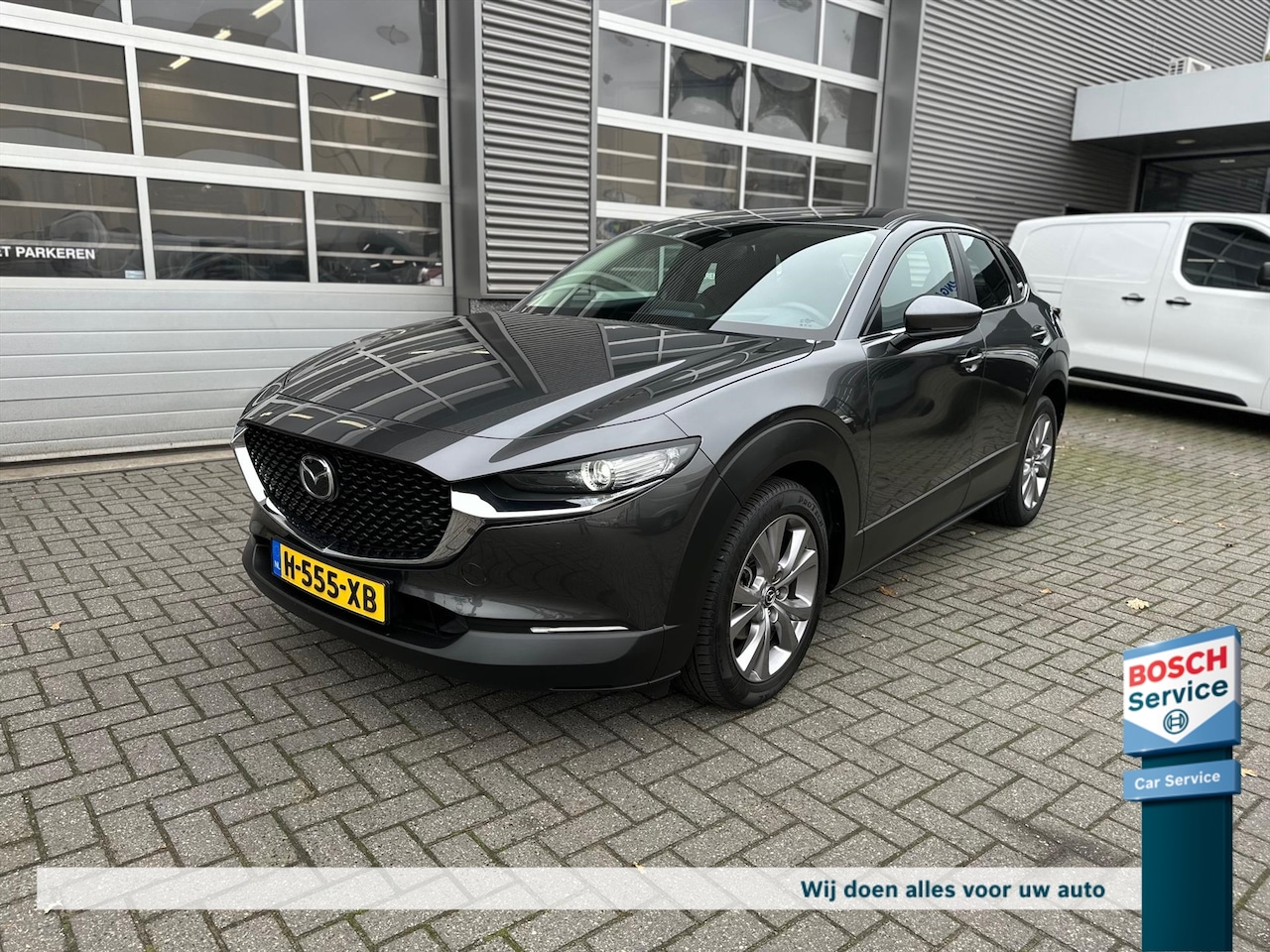 Mazda CX-30 - Skyactiv-X AUTOMAAT Comfort, trekhaak, HUD, 360 cam - AutoWereld.nl