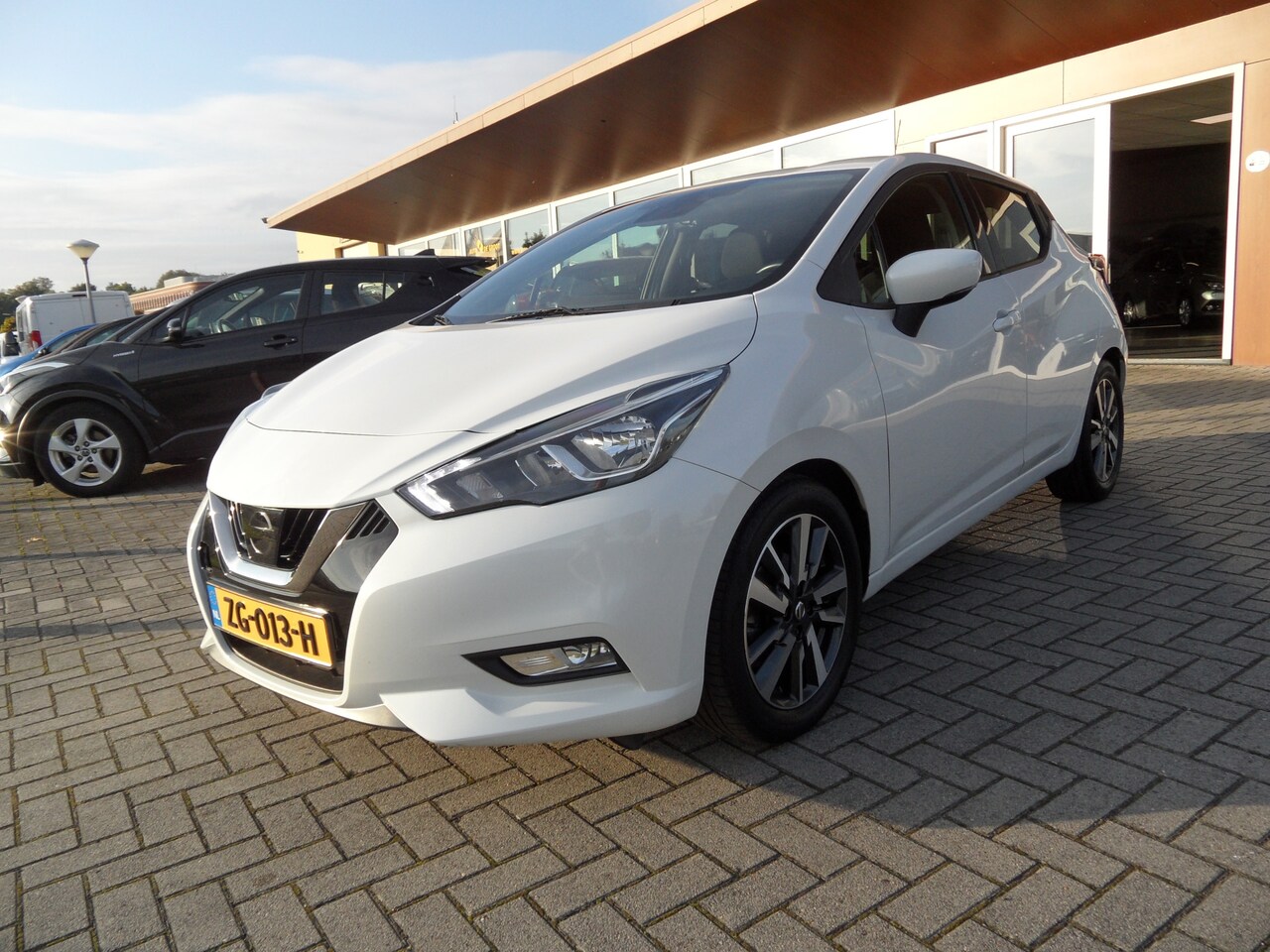 Nissan Micra - 1.0 IG-T N-Connecta 1.0 IG-T N-Connecta - AutoWereld.nl