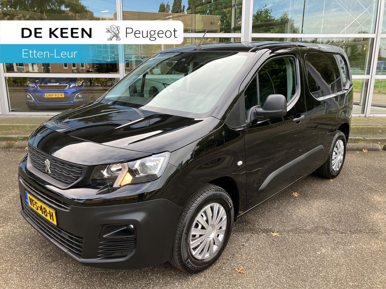 Peugeot Partner - 1.5 BlueHDi 130pk S&S 650kg 3-zits Premium - AutoWereld.nl