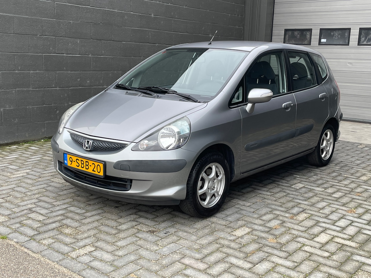 Honda Jazz - 1.4 LS | CVT Automaat | AIRCO | All-season banden | Lage KM-stand | Magic seats | Betrouwbare aut - AutoWereld.nl