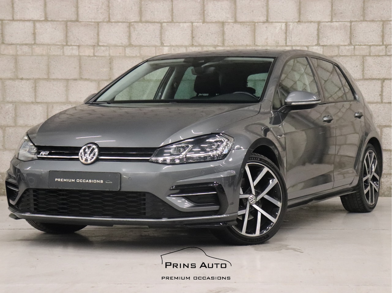 Volkswagen Golf - 1.5 TSI Highline Business R |VIRTUAL|KEYLESS|CAMERA|ADAPTIVE|CLIMA - AutoWereld.nl