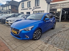 Mazda 2 - 2 1.5 Skyactiv-G GT-M, Navigatie, Stoelverwarming, L.M.Velgen, Private glas