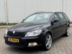 Skoda Octavia Combi - 1.8 TSI Elegance Clima Navi