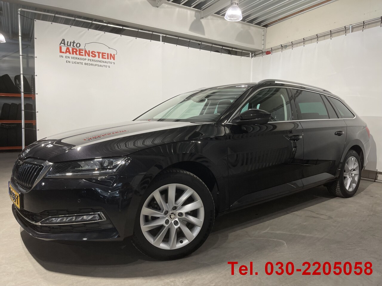 Skoda Superb Combi - 1.5 TSI 150pk ACT Business Edition Plus DSG7 110kw Carplay / Elektr.A,Klep / Panoramadak / - AutoWereld.nl