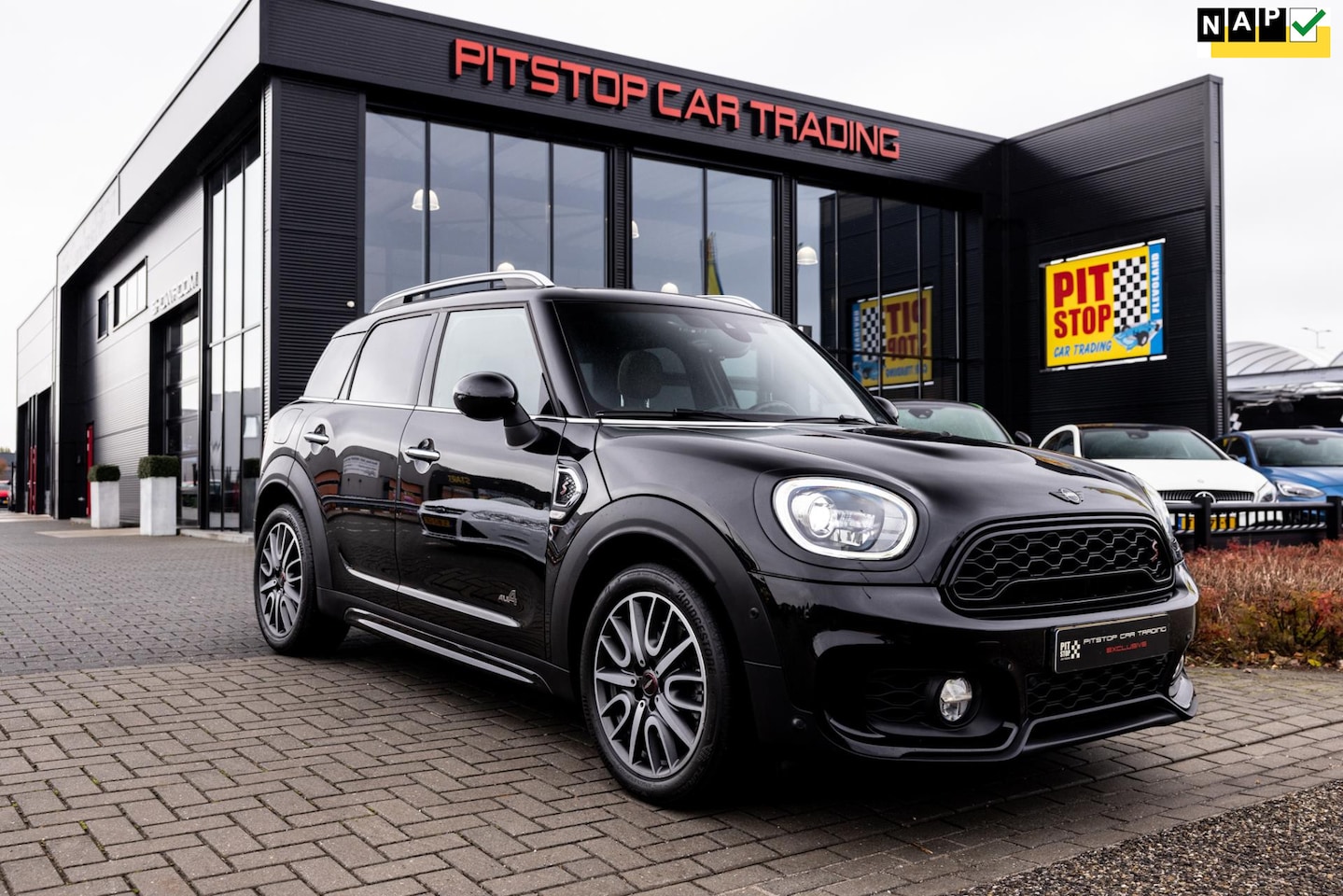 MINI Countryman - Mini 2.0 Cooper S JCW ALL4 Chili, Pano, Memory, Full Option! - AutoWereld.nl