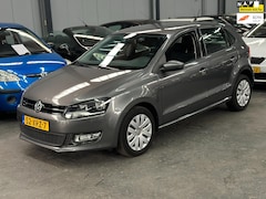 Volkswagen Polo - 1.2 TSI Comfortline Automaat 2de Eigenaar Nieuwe APK NAP