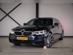 BMW 5-serie Touring - 540i xDrive M-Sport | Panorama | Trekhaak | Driving Ass. + | 4-Wielbest. | Leder Dash. | N